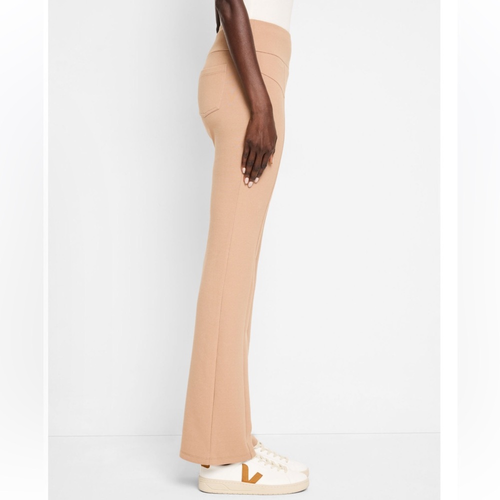 Nic + Zoe NWT Active Performance Ready All Day Style boot style pull on pants - Picture 3 of 13